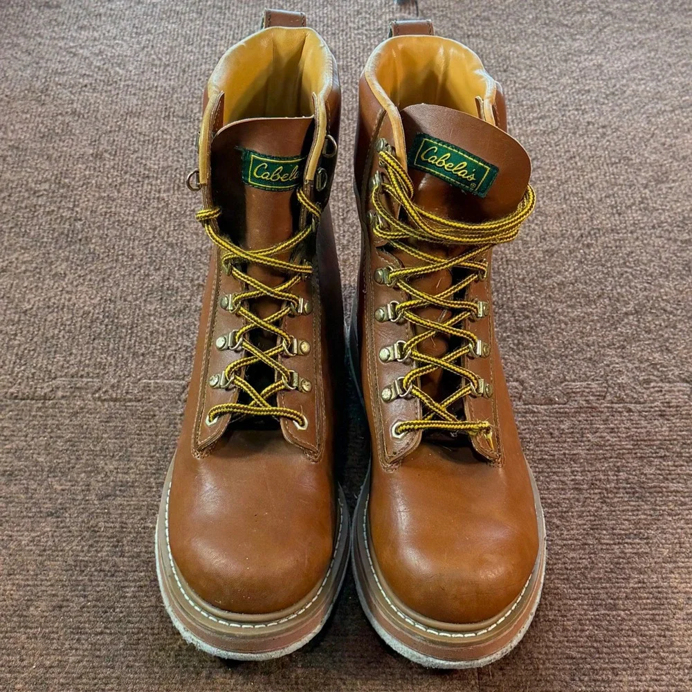 Cabelas Fishing Boots Mens 11 Brown Felt Sole Wading Boots 82106010 gently used